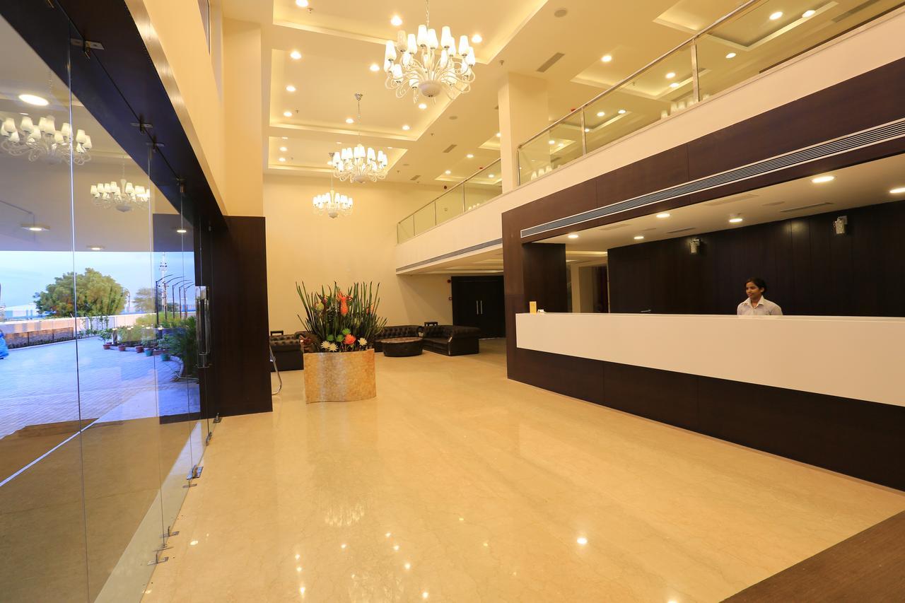Nandan Kanan Hotel & Resort Sipra Екстер'єр фото